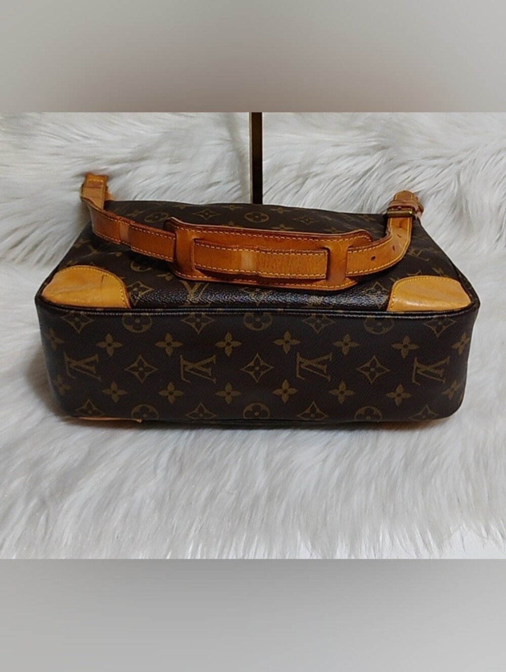 SALE! Louis Vuitton Monogram Boulogne 30 Vtg M51265 Shoulder Bag W/DB - Picture 4 of 13